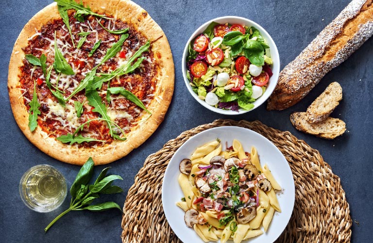 Mondo, Taste of Italy at The Diplomat Radisson Blu Hotel Residence Spa