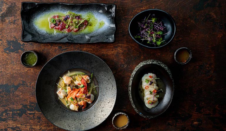 RE/ASIAN Cuisine Four Seasons Hotel Bahrain Bay 