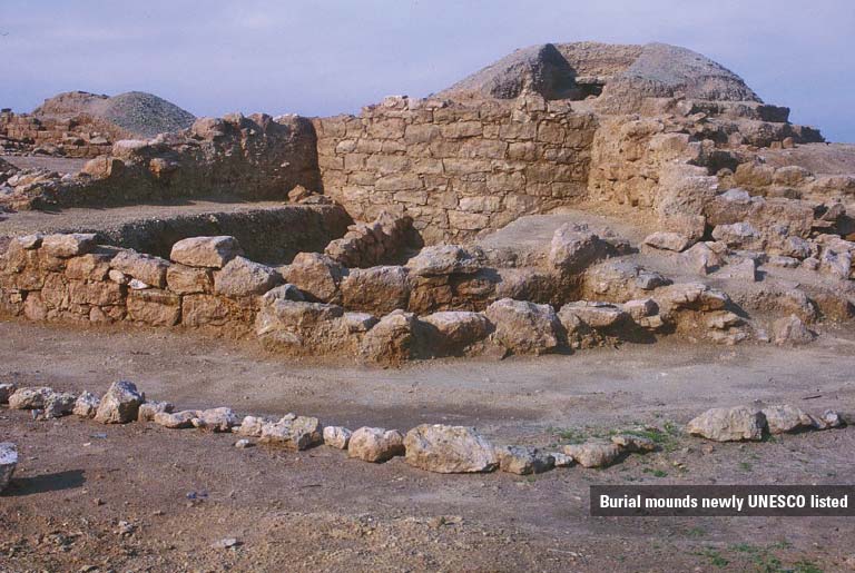 bahrain burial mounds newly UNESCO listed