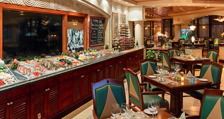 Waves Seafood Restaurant at the Crowne Plaza Bahrain