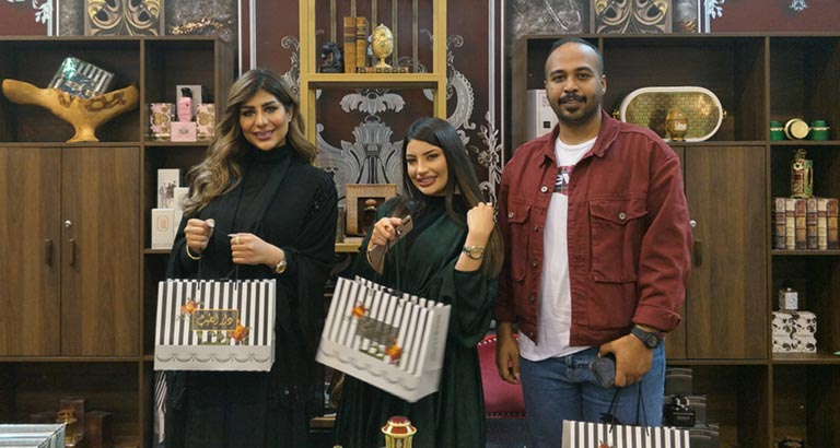 Dar Al Teeb - House of Fragrance: Lured by Zoya