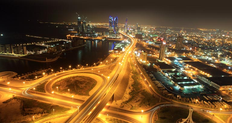 Bahrain: Ways to Enhance Electricity and Water Services Discussed 