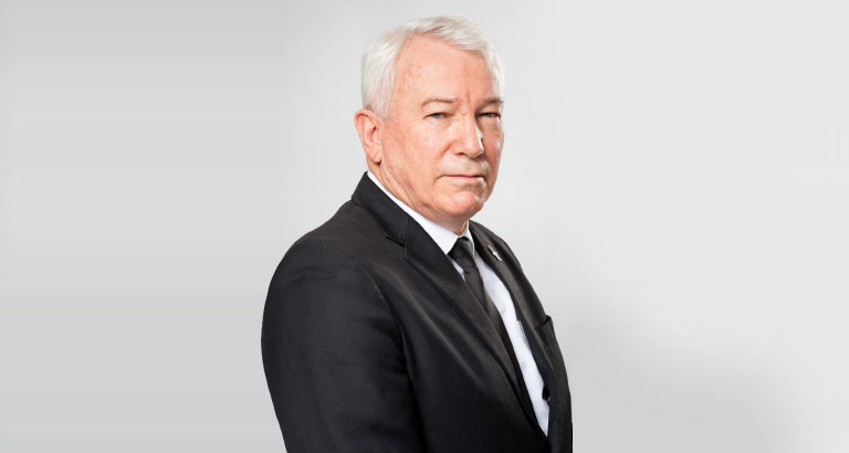 Bill Grieve consultant to key management figures