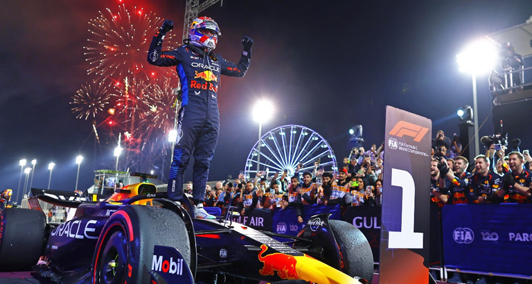 Verstappen dominates F1's Bahrain season-opener 