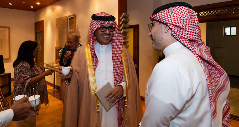 Arab News Editor-in-Chief Launches Best-selling Book at Bahrain Cultural Centre 