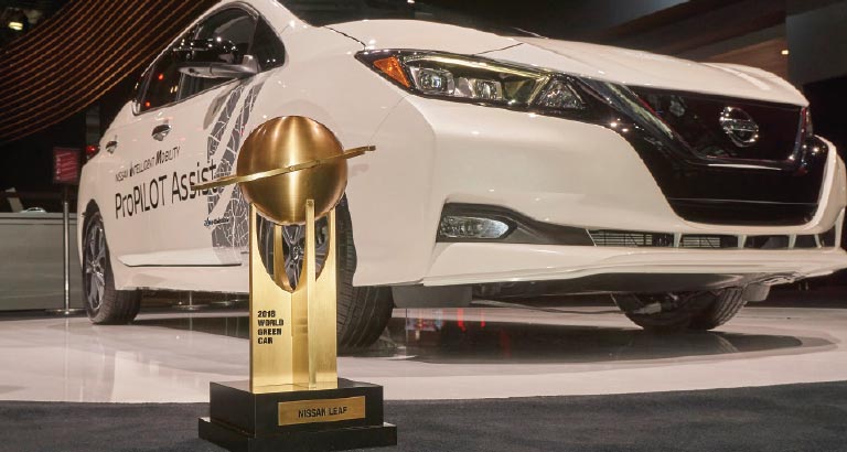 Going Green | Nissan LEAF 2018
