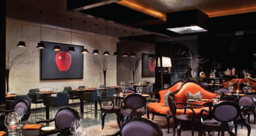 table hoppings plums restaurant the ritz-carlton bahrain
