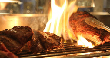 theme night at Silks’ restaurant