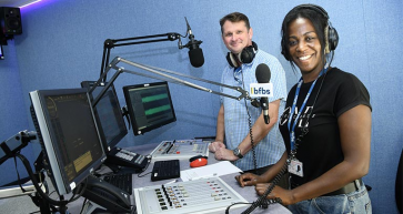 Bahrain 99.1 FM Listening to  a Different Tune