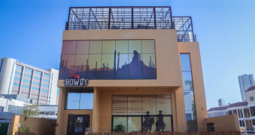 Block 338 restaurants Howdy 