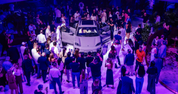 Porsche Centre Dubai Unveils New All-electric Macan