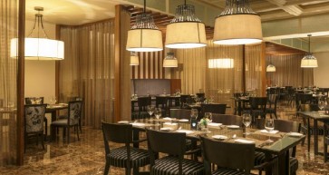 A Hearty Working Lunch | Le Méridien City Centre Bahrain